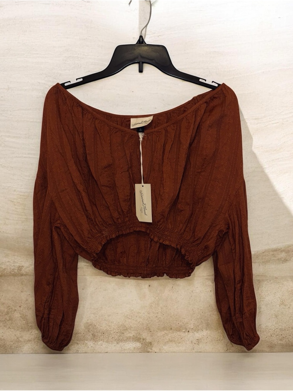 Universal ThreadRust Cropped Peasant Top with Balloon Sleeves - Women's Crop Top - Picture 2 of 8